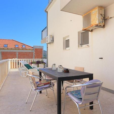 Apartments By The Sea Businci, Ciovo - 9450 Trogir Dış mekan fotoğraf
