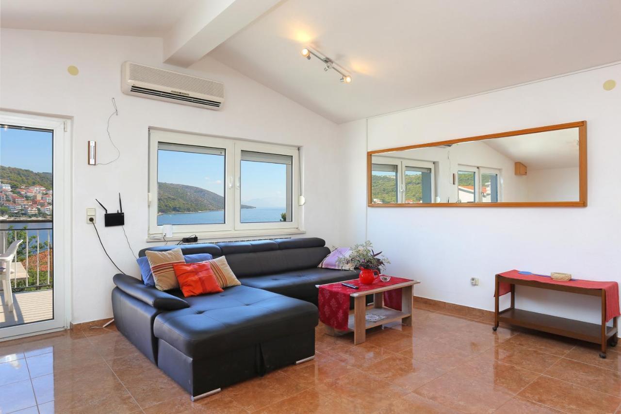 Apartments By The Sea Businci, Ciovo - 9450 Trogir Dış mekan fotoğraf