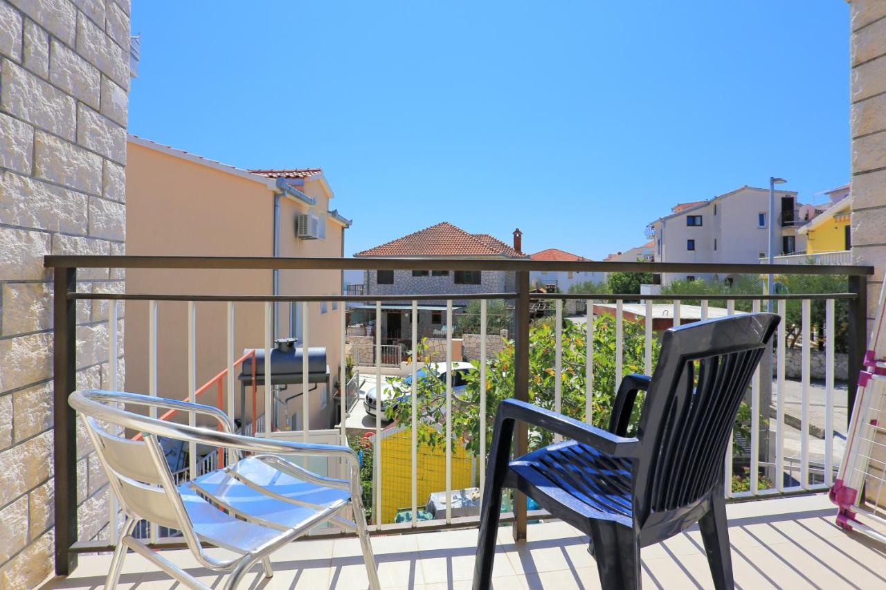 Apartments By The Sea Businci, Ciovo - 9450 Trogir Dış mekan fotoğraf