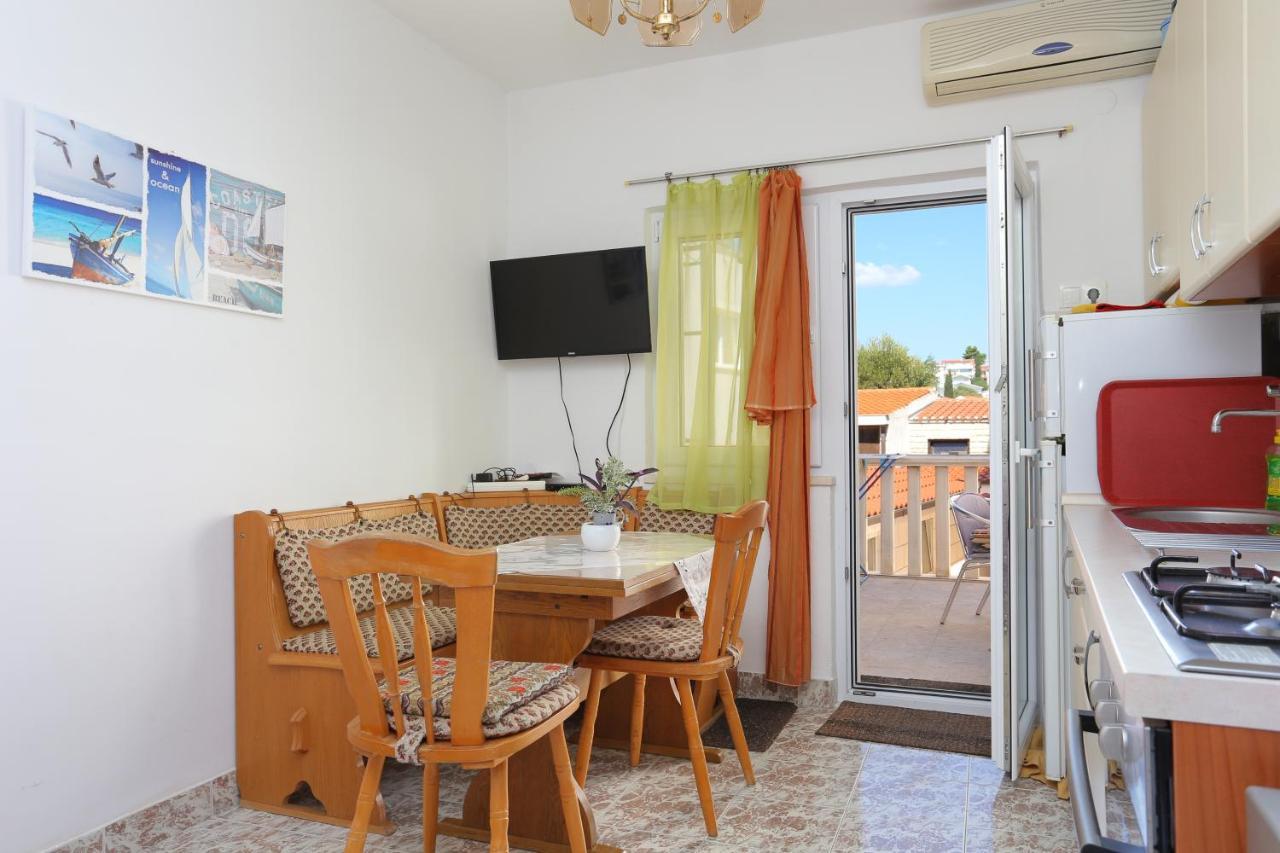 Apartments By The Sea Businci, Ciovo - 9450 Trogir Dış mekan fotoğraf